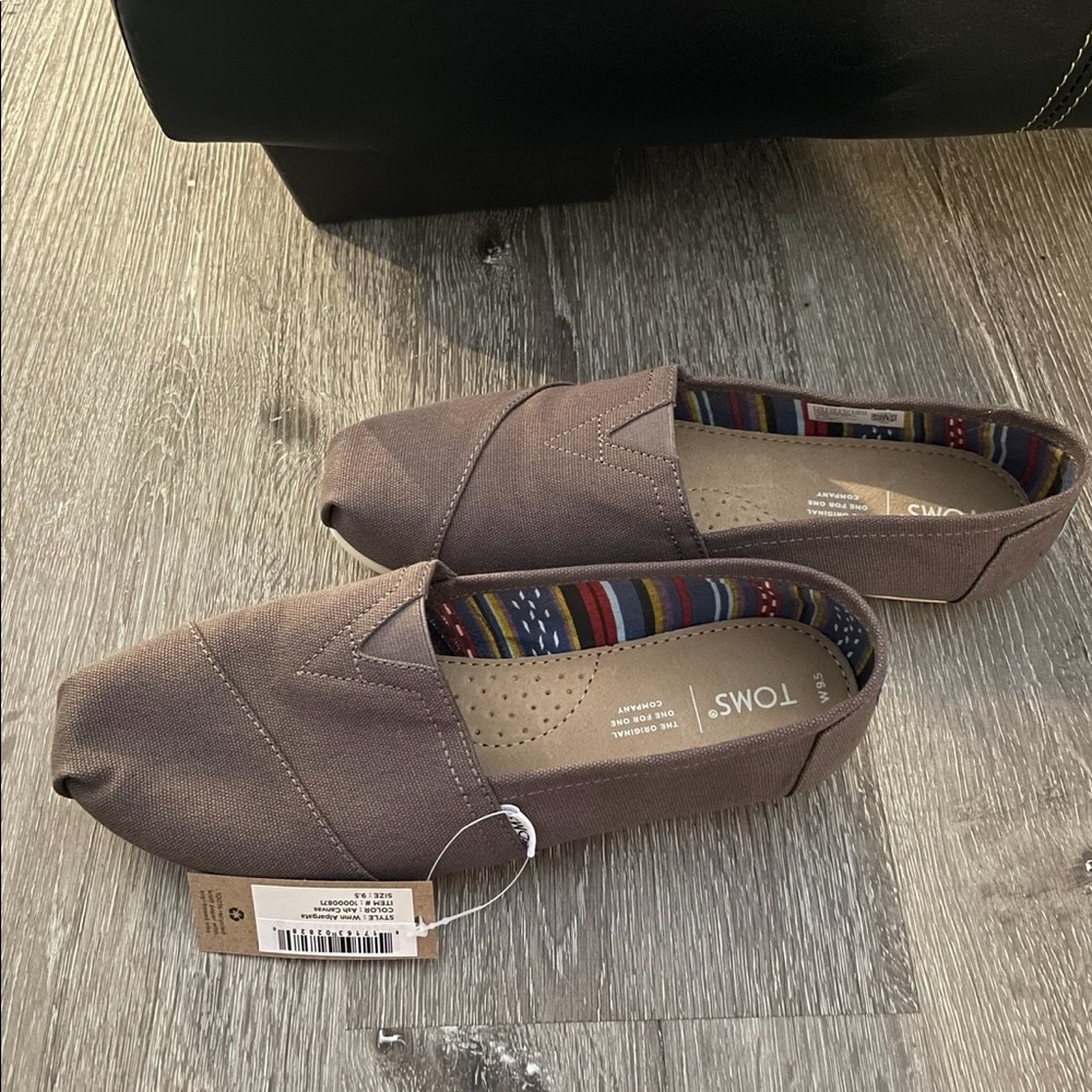 toms shoes